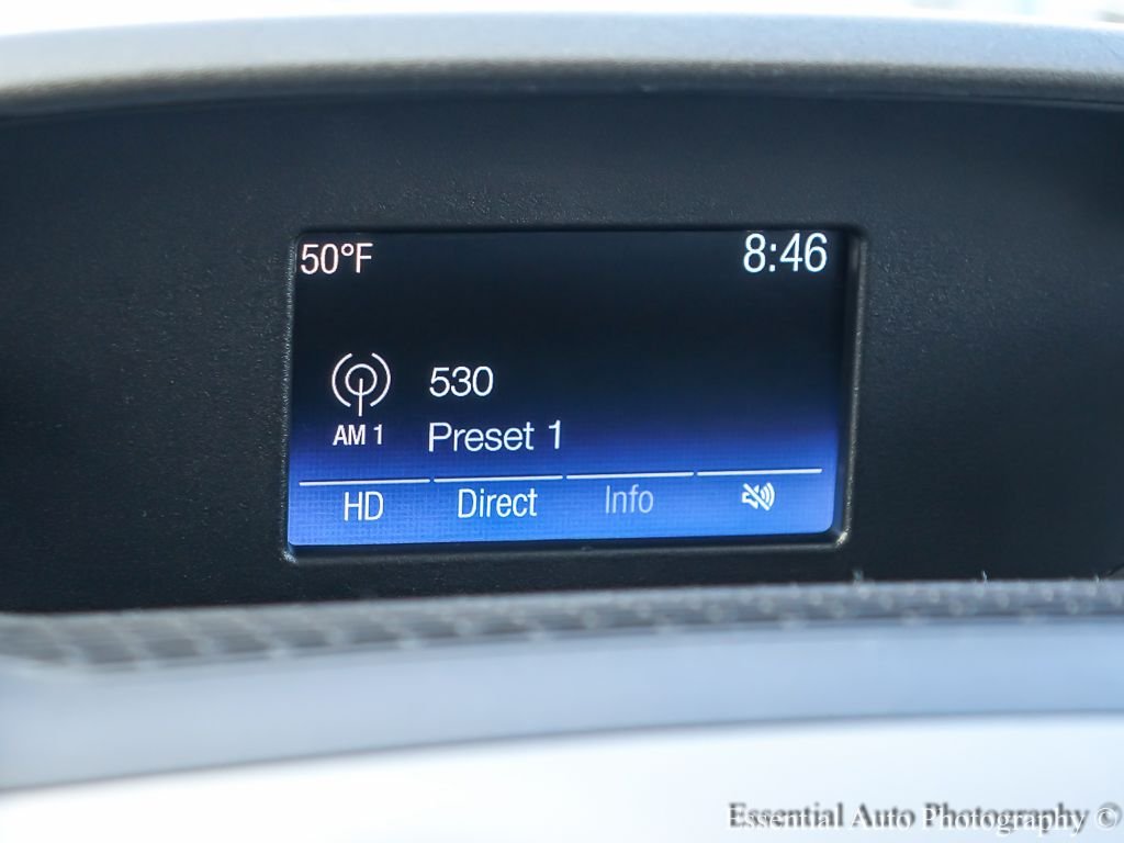 Used 2017 Oxford White Ford XLT Medium Roof image 13