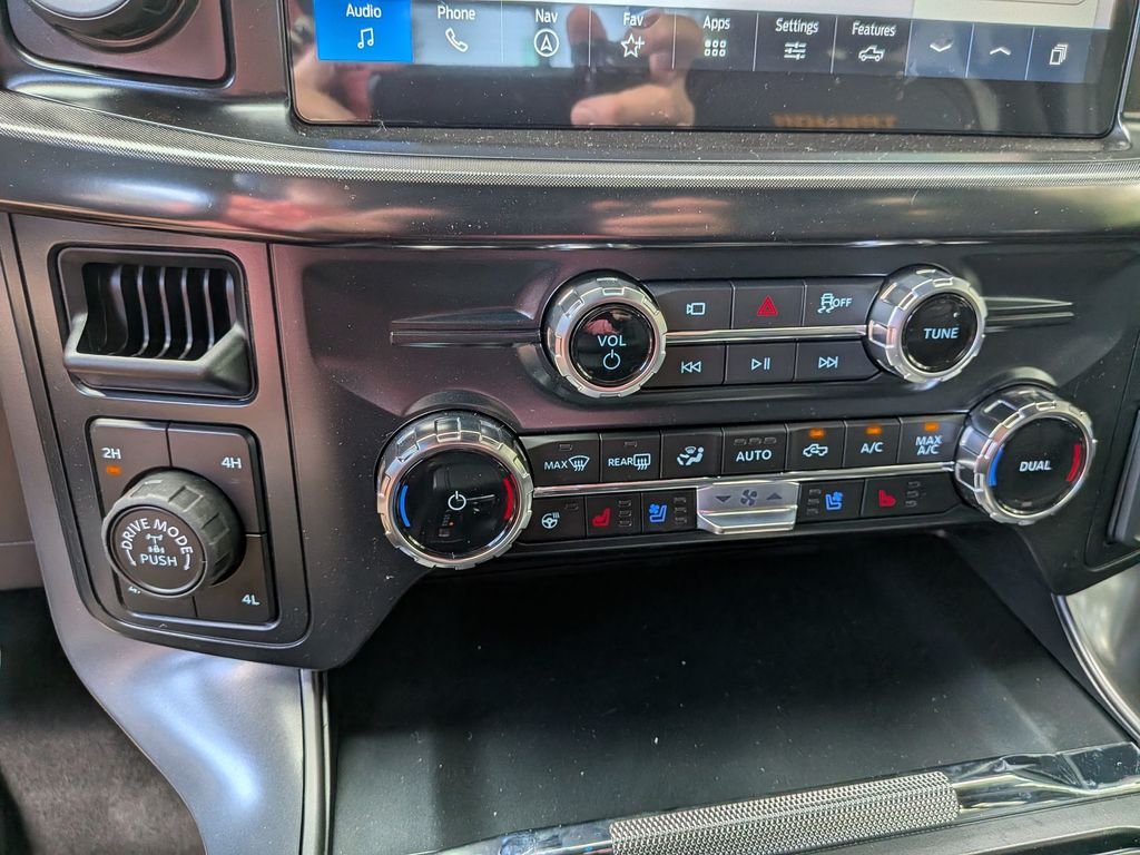 New 2026 Agate Black Metallic Ford Tremor® image 19