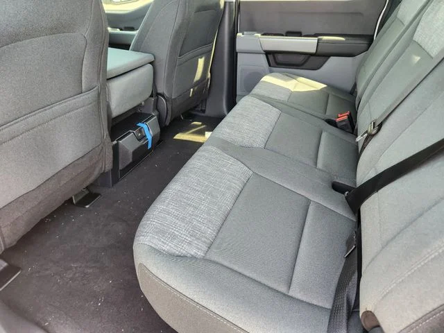 New 2026 Oxford White Ford F-250® XLT image 30