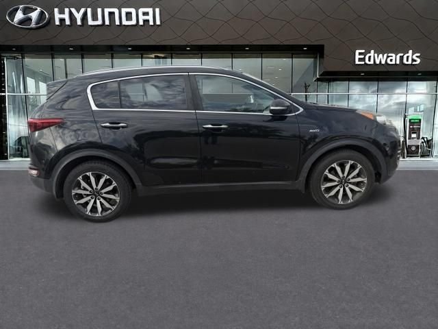 Used 2017 Red Kia EX image 3