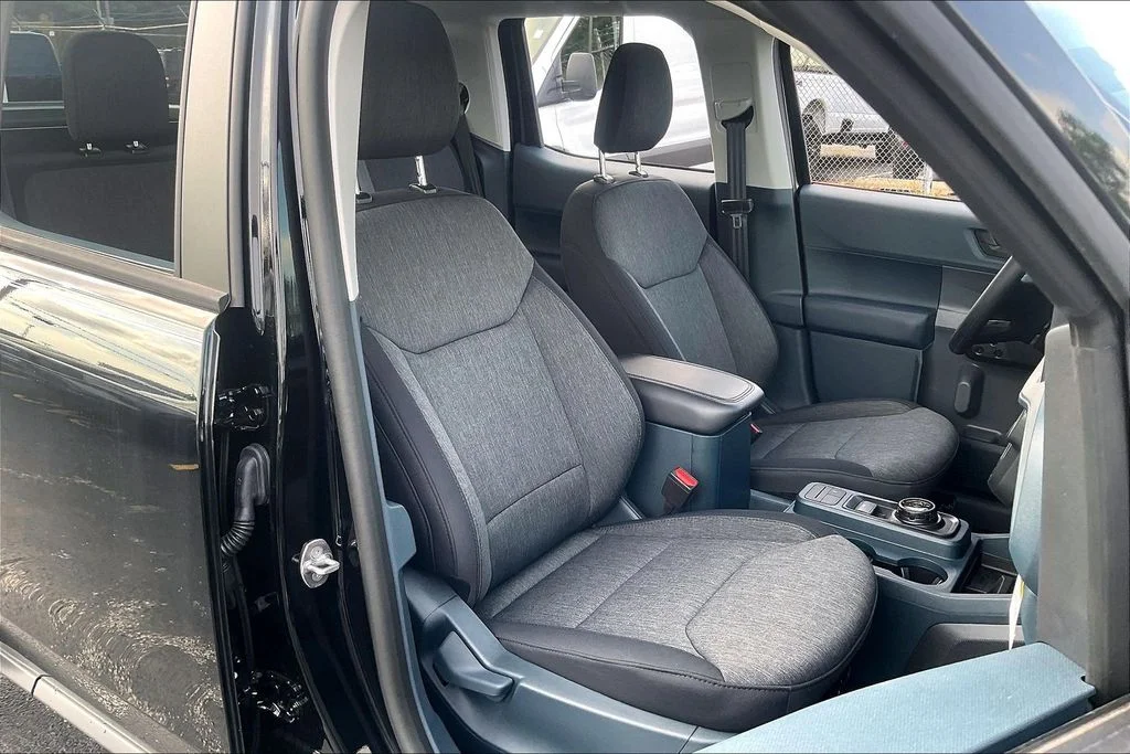 New 2026 Shadow Black Ford XLT image 6