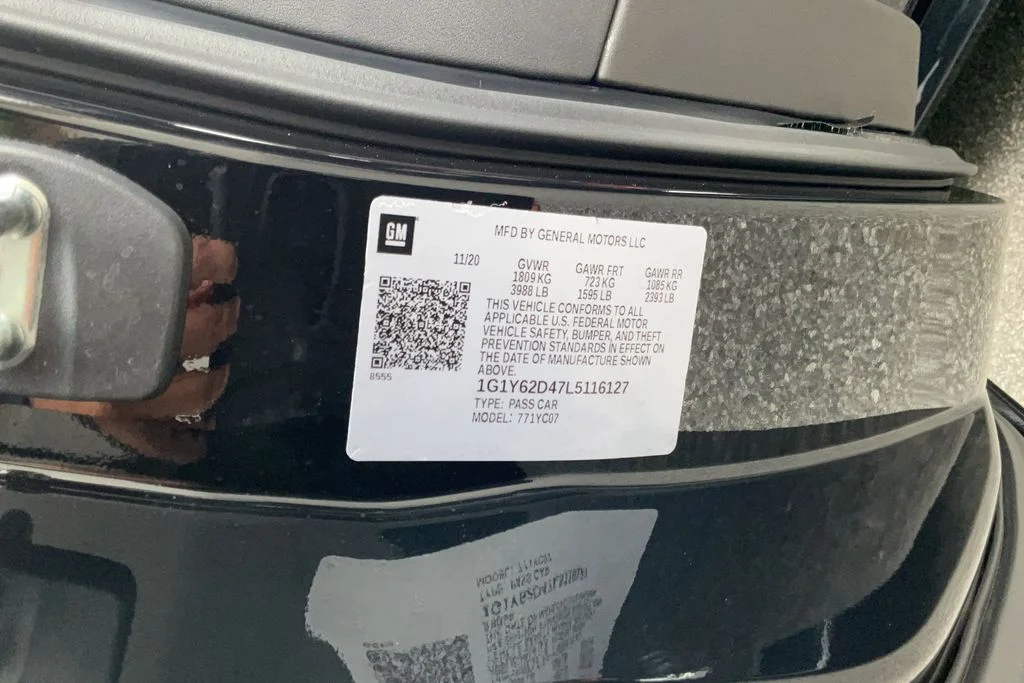 Used 2020 Black Chevrolet Stingray image 26