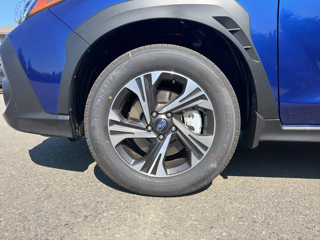 New 2026 SAPPHIRE BLUE PEARL Subaru Premium image 9