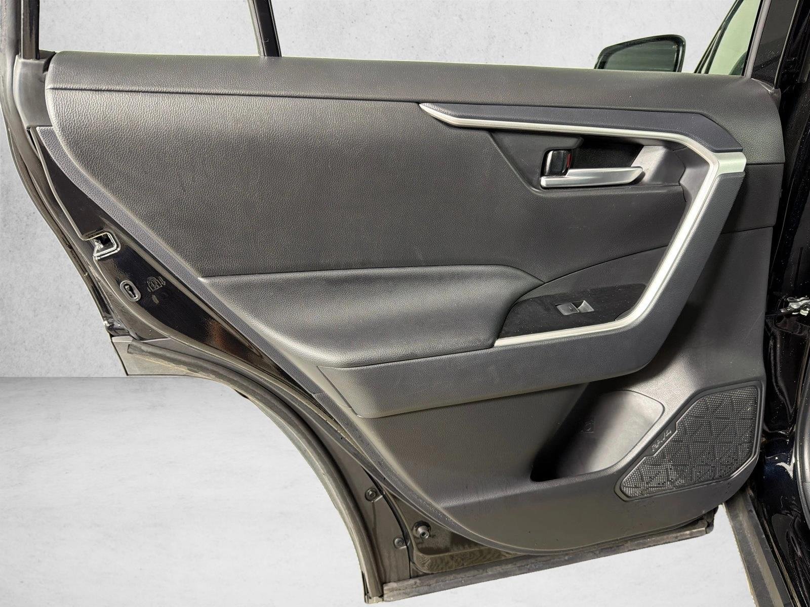 Used 2025 Midnight Black Metallic Toyota XLE image 21