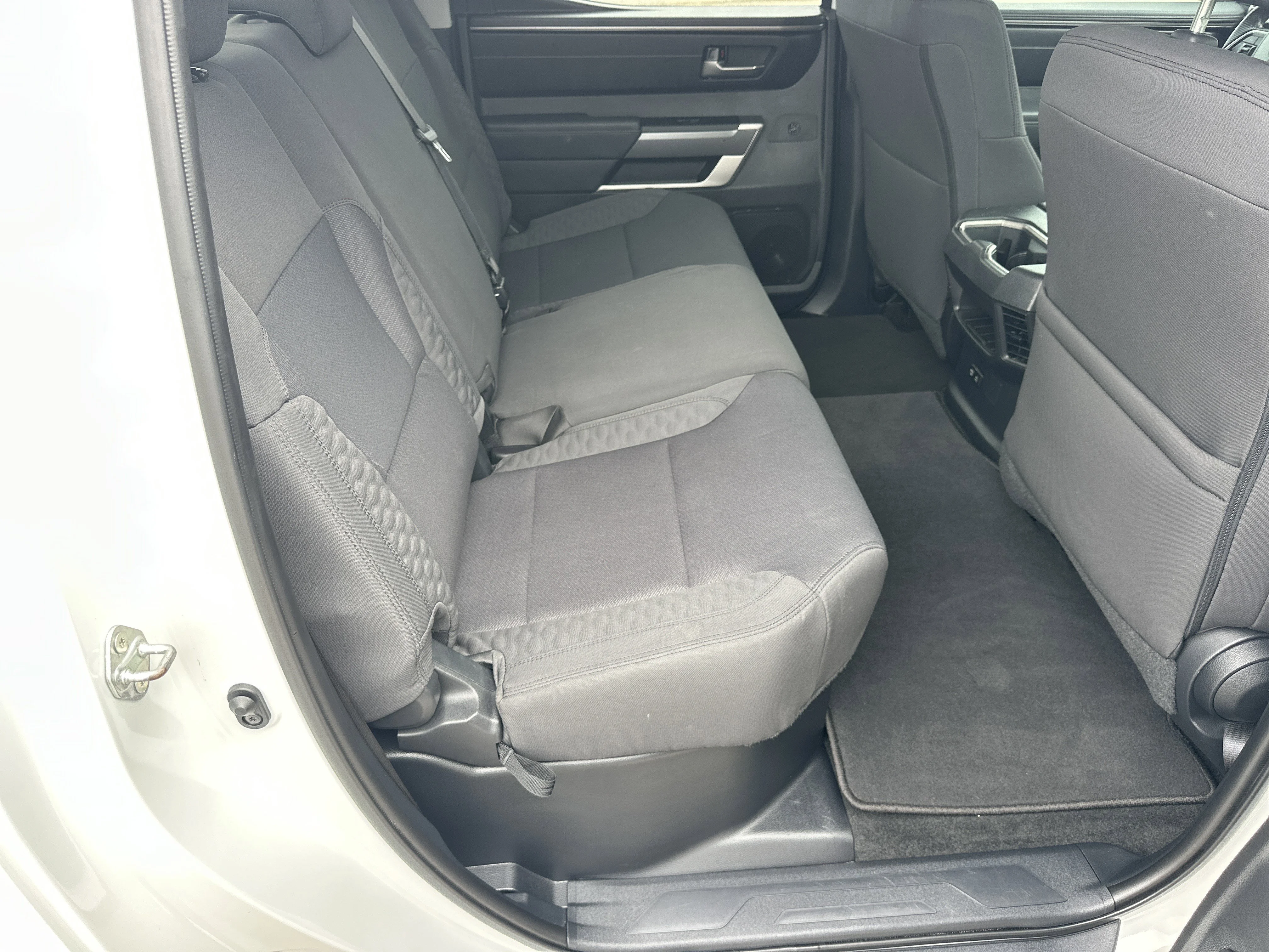 Used 2024 Ice Cap Toyota SR5 image 15