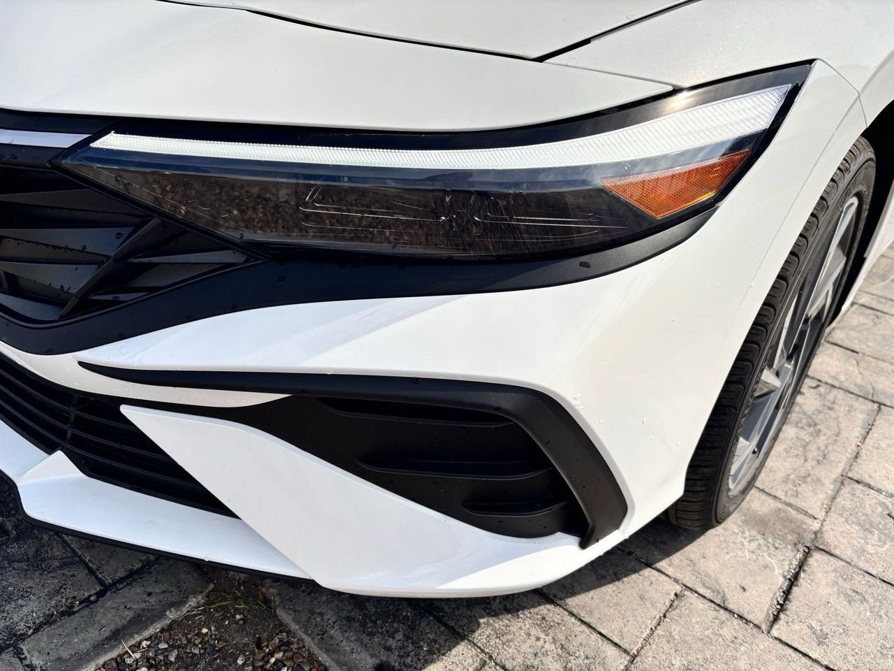 2025 Hyundai Elantra SEL - Photo 13
