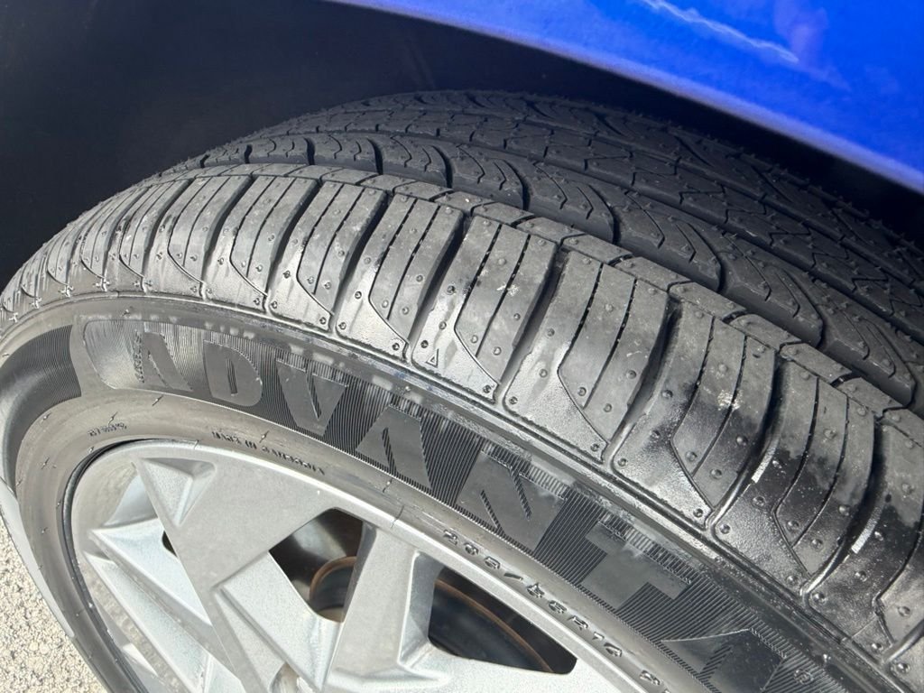 Used 2024 Intense Blue Hyundai SEL image 11