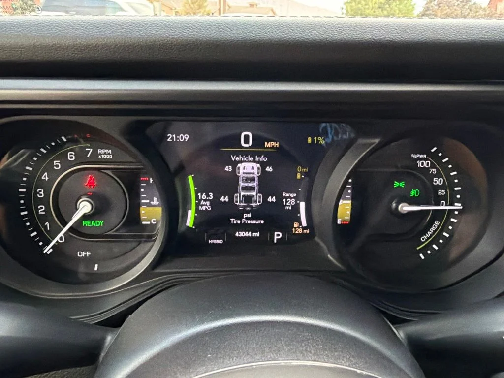 Used 2024 Gray Jeep Rubicon 4xe image 14