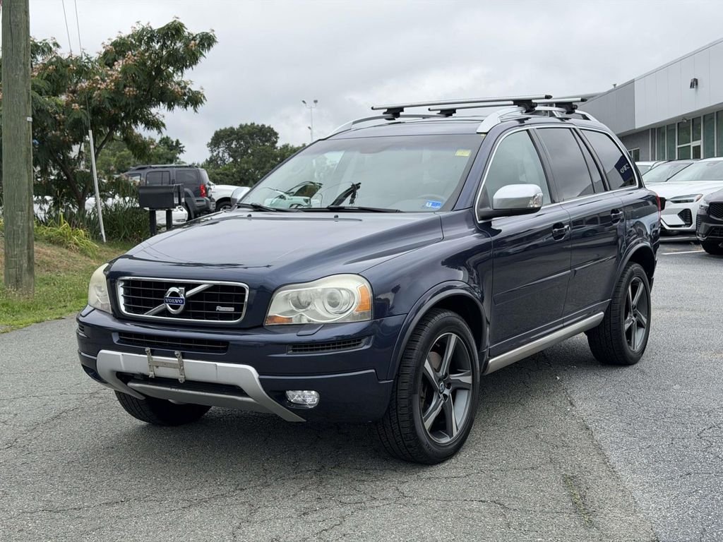 Used 2014 Blue Volvo 3.2 image 23