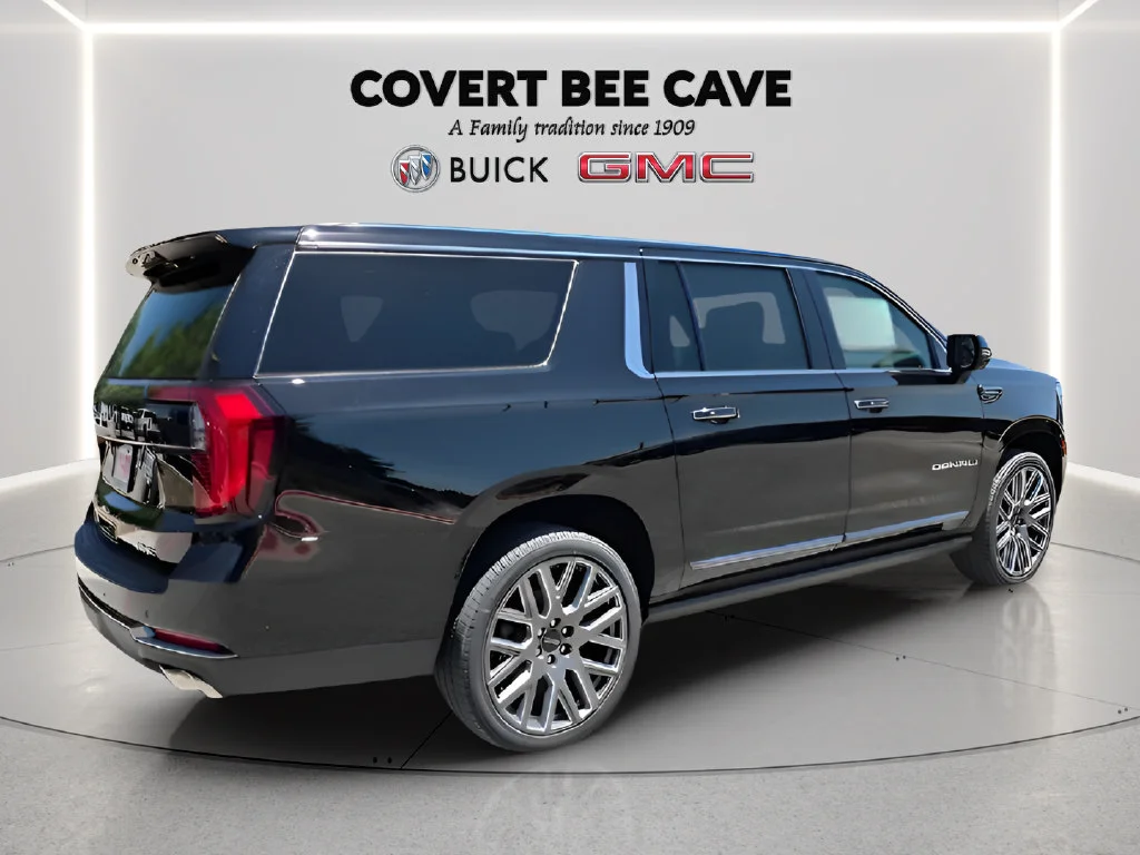 2026 GMC Yukon XL Denali Ultimate - Photo 13