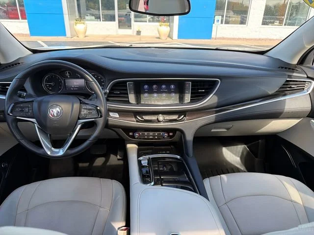 Used 2023 Summit White Buick Essence image 32