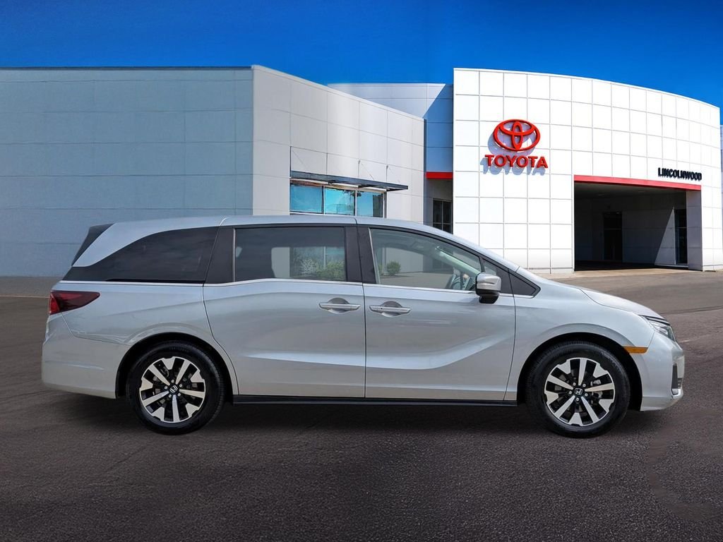 Used 2025 Silver Honda EX-L image 9