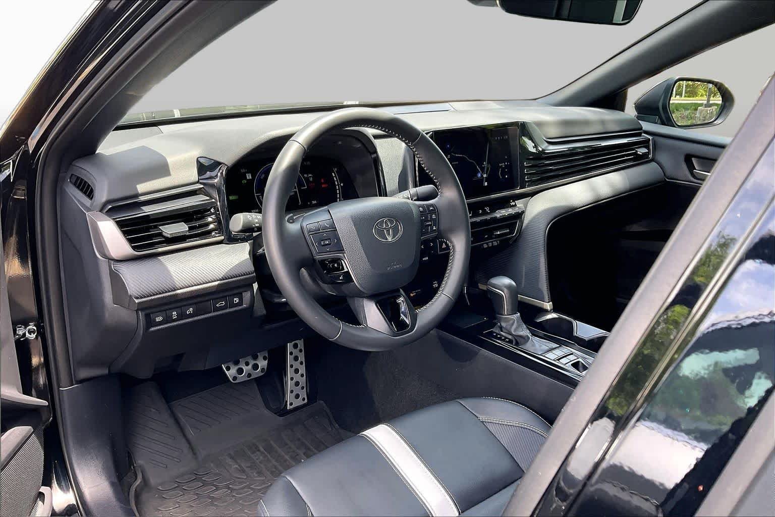 Used 2025 Midnight Black Metallic Toyota SE image 16