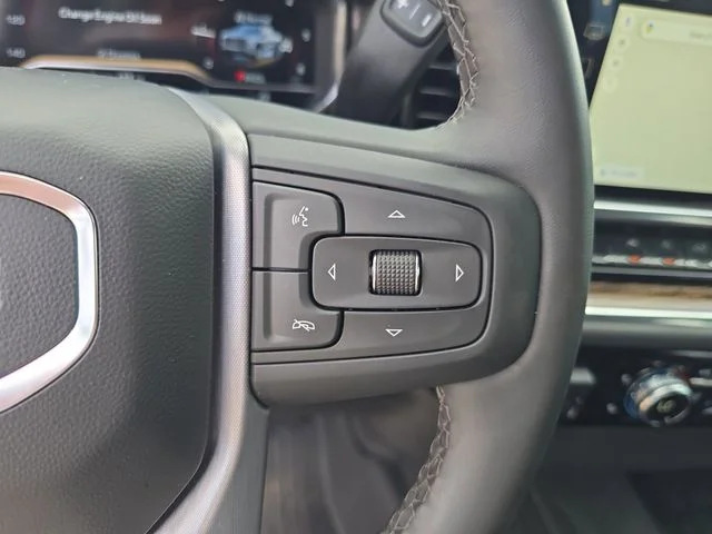 Used 2024 Red GMC Elevation image 21