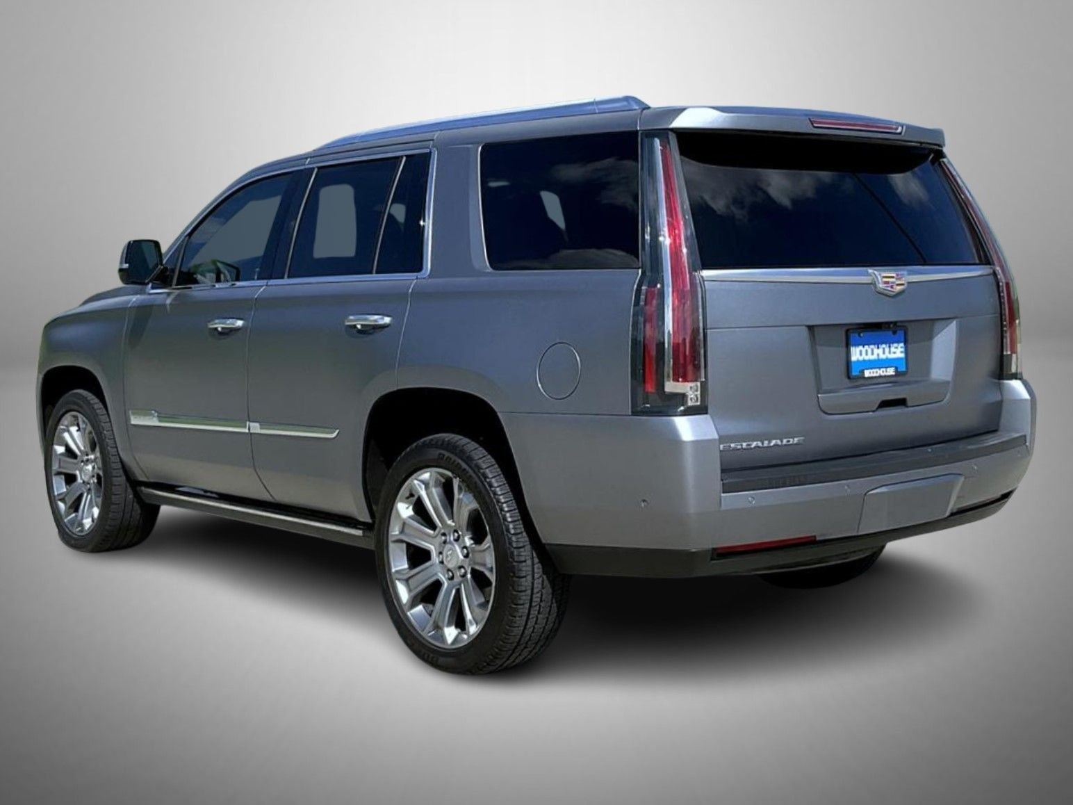 Used 2019 Gray Cadillac Premium Luxury image 7