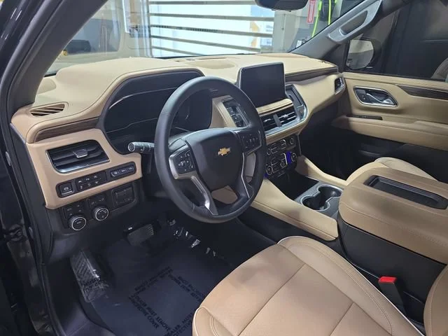 Used 2024 Dark Ash Metallic Chevrolet Premier image 21