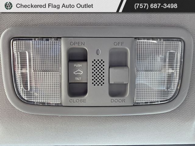 Used 2010 Alabaster Silver Metallic Honda EX-L image 10