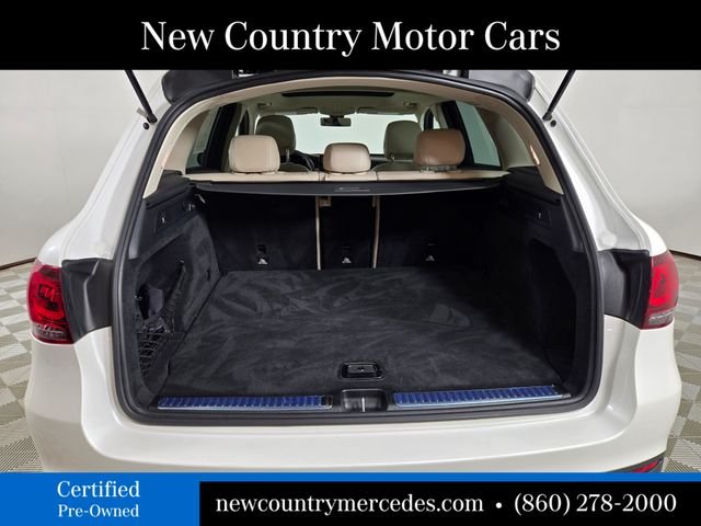 Certified Used 2021  Mercedes-Benz GLC 300 image 13
