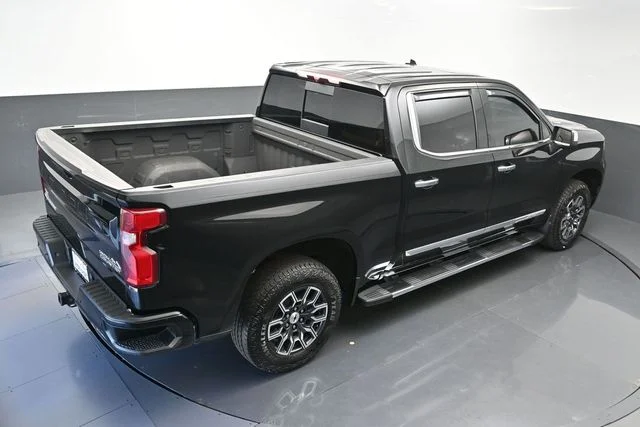 Used 2023 Black Chevrolet High Country image 56