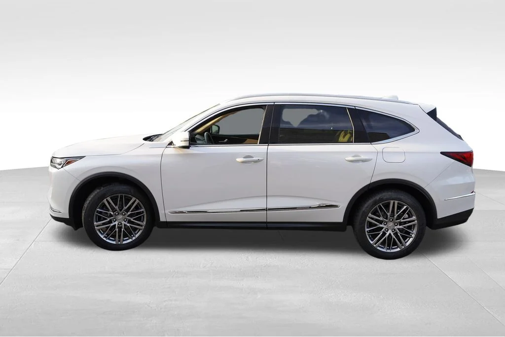 Used 2024 Platinum White Pearl Acura Advance image 9