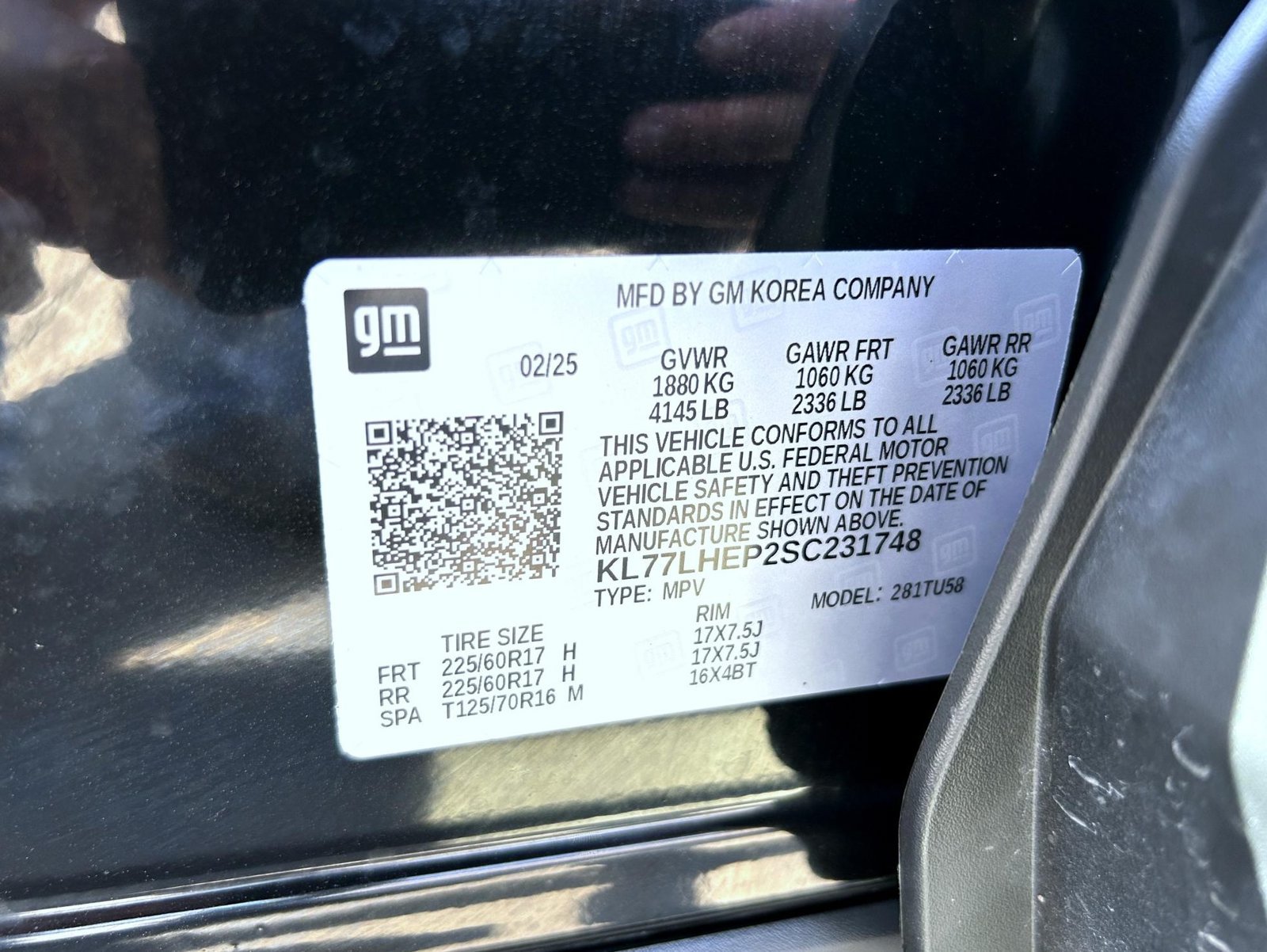 Used 2025 Black Metallic Chevrolet LT image 25