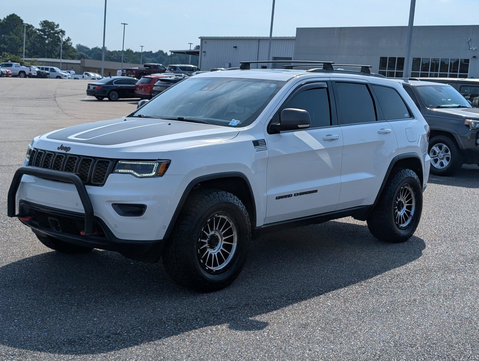 Used 2021 Bright White Clearcoat Jeep Trailhawk image 1