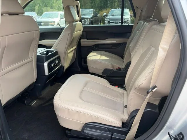 2022 Ford Expedition Limited - Photo 12
