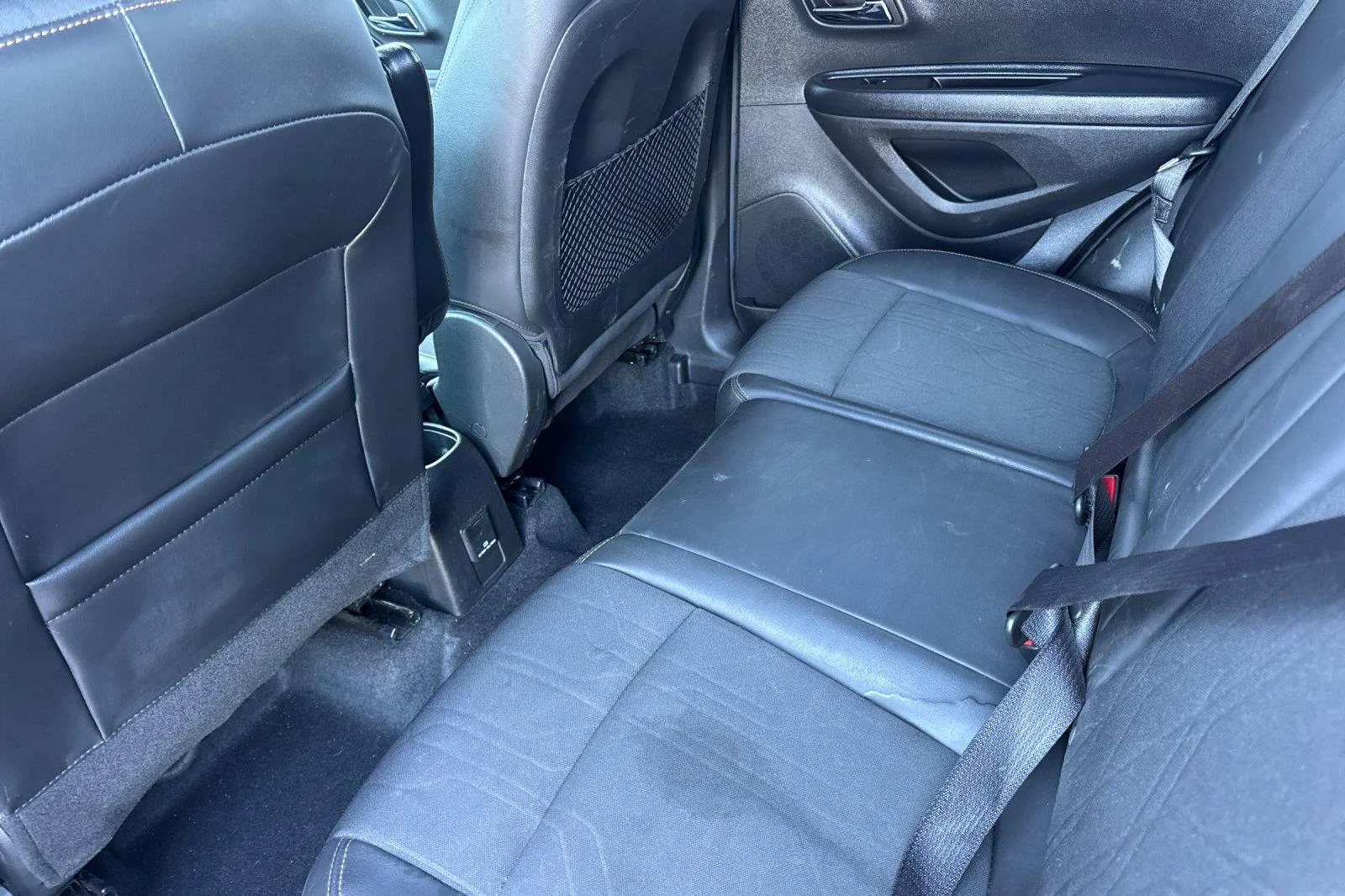 Used 2022 Crimson Metallic Chevrolet LT image 12