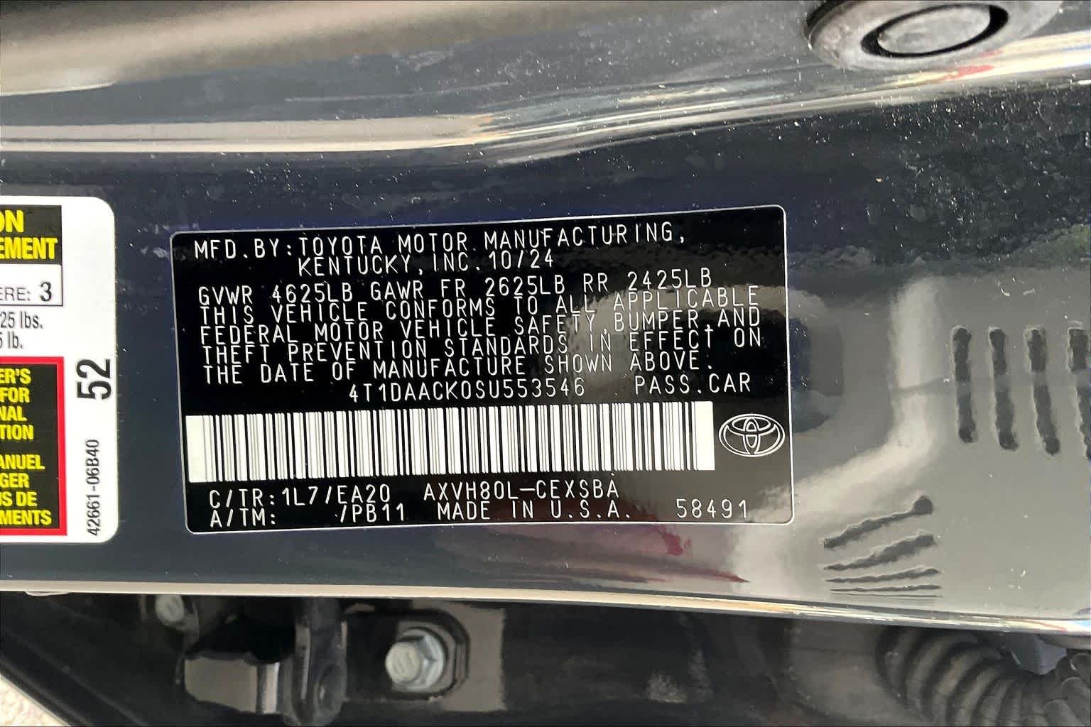 Used 2025 Underground Toyota SE image 34