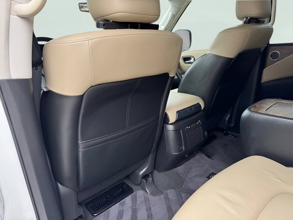 Used 2021 Moonstone White INFINITI Premium Select image 23