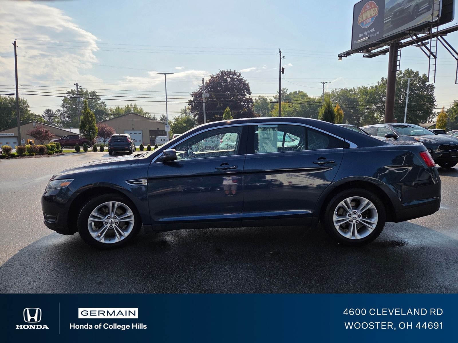 Used 2017 Blue Ford SEL image 15