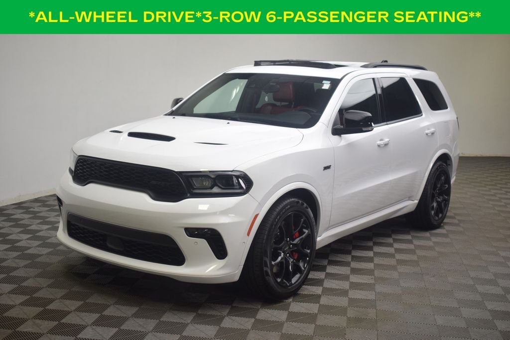 Used 2023 White Knuckle Clearcoat Dodge SRT 392 Premium image 3