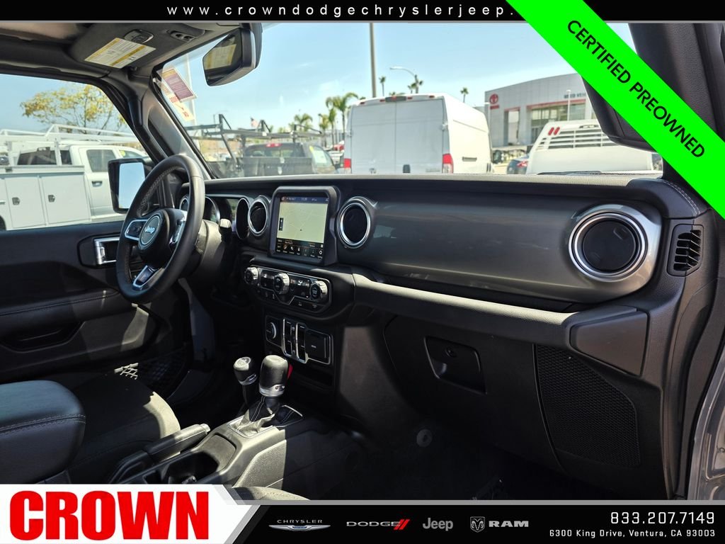 Certified Used 2023 Gray Jeep Overland image 12
