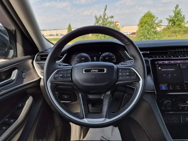 Used 2023 Black Jeep Limited image 19