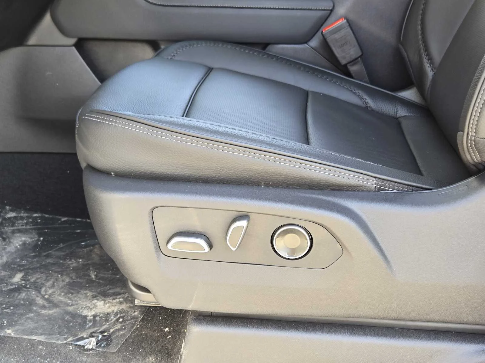 New 2026 Glacier White Tricoat GMC Denali image 16