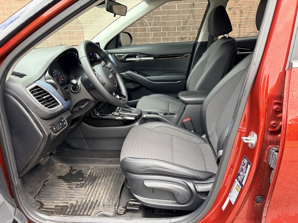 Used 2023 Mars Orange Kia S image 10