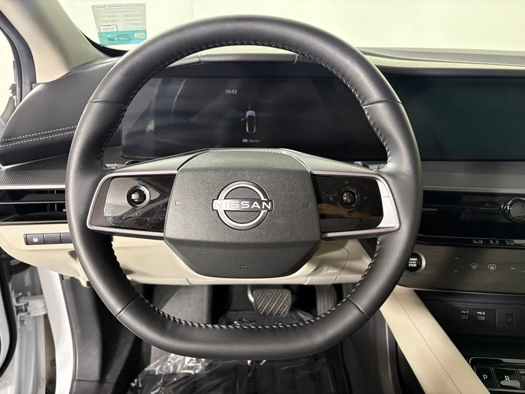 Used 2025 White Nissan SV image 23