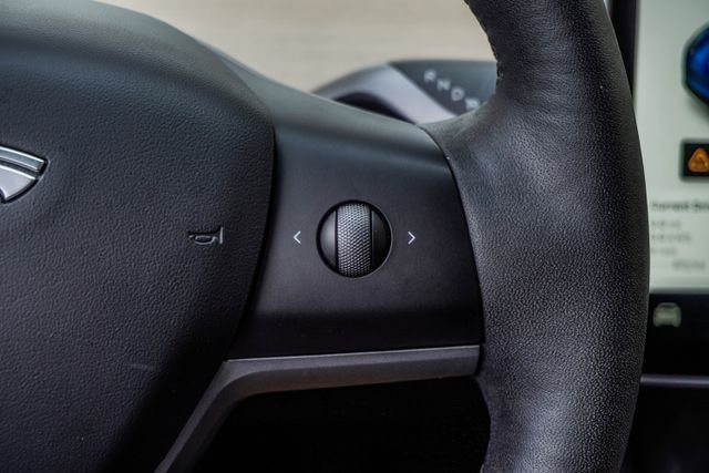 Used 2021 Blue Tesla Long Range image 23