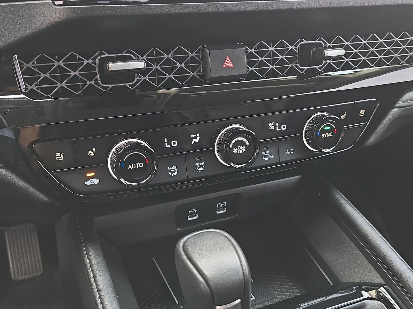 2024 Honda Accord Hybrid Touring - Photo 23