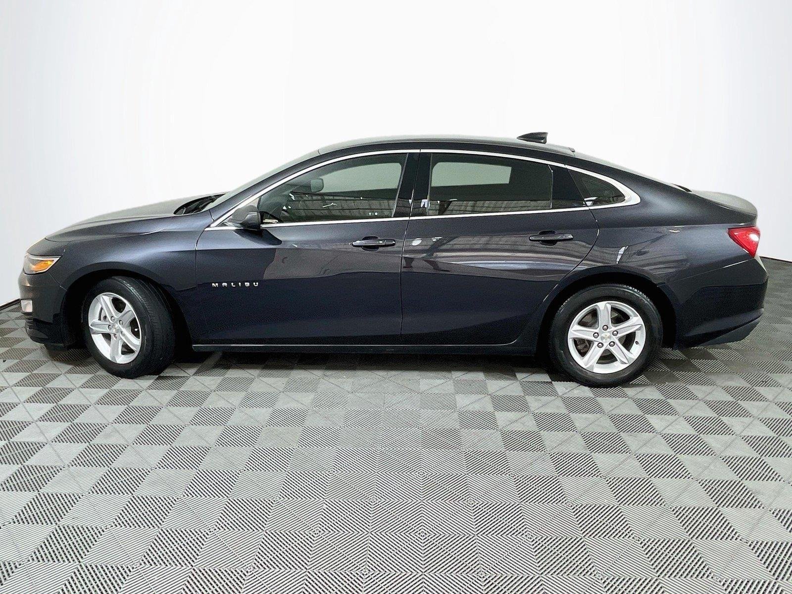 Used 2022 Dark Ash Metallic Chevrolet LS image 4