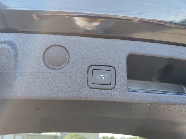 New 2026 Ebony Twilight Metallic GMC Elevation image 34