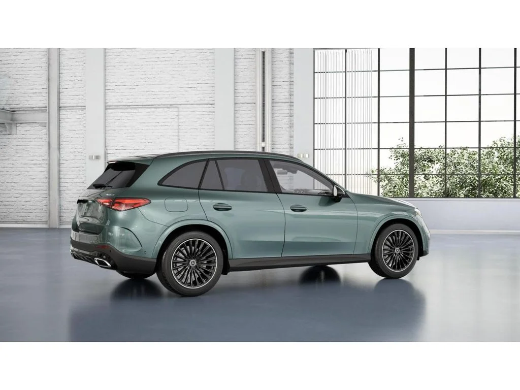 New 2027 Silver Mercedes-Benz GLC 300 image 19