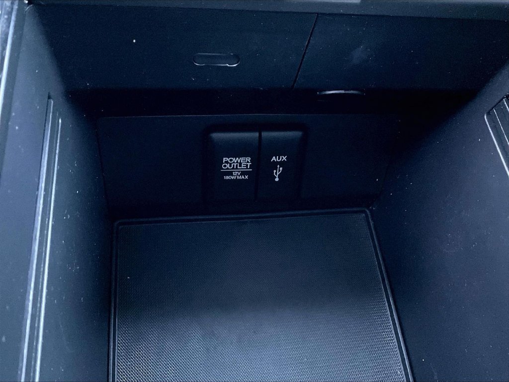 Used 2018 Gray Honda LX image 27