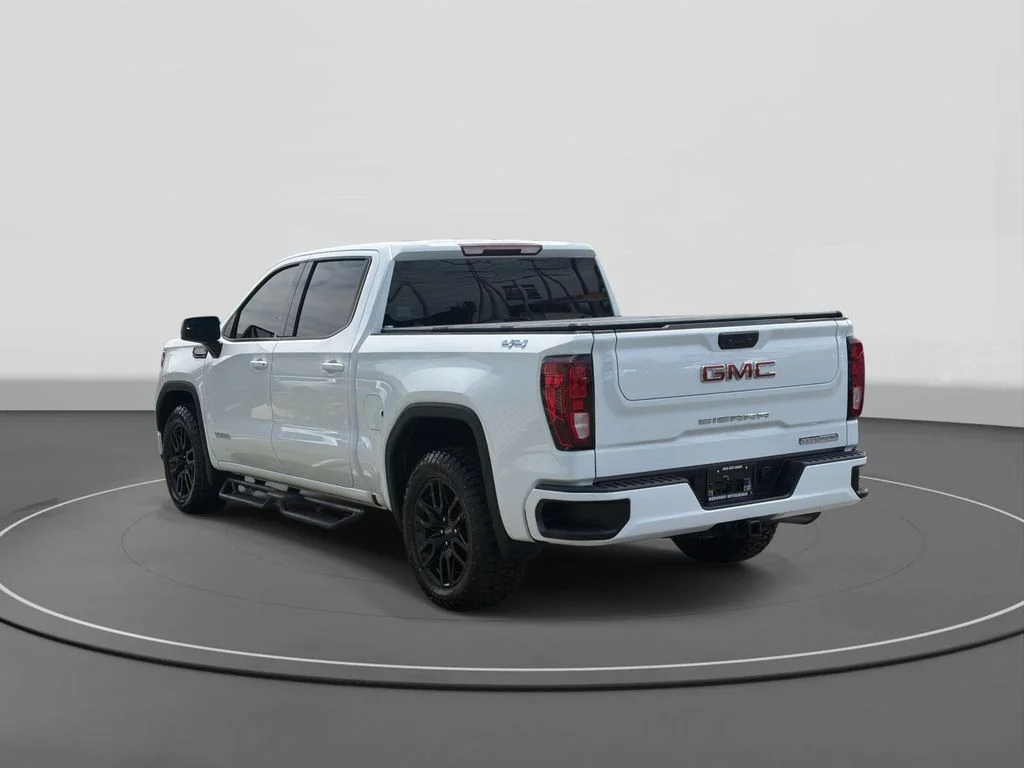 Used 2023 Summit White GMC Elevation image 7