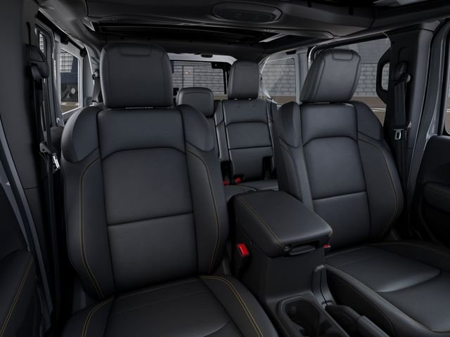 New 2026 Bright White Clear-Coat Exterior Paint Jeep Sahara image 16