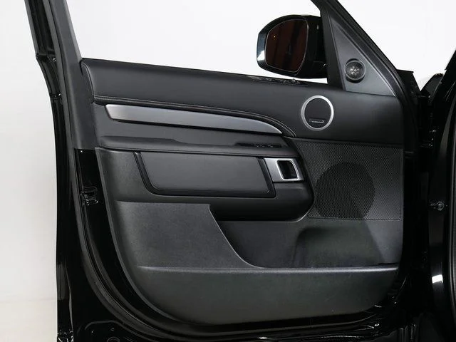 Certified Used 2025 Black Land Rover Dynamic SE image 26