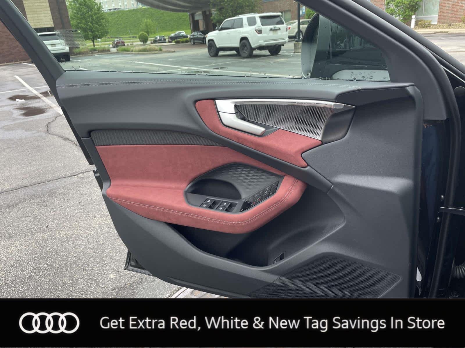 New 2026 0E0E/Black Audi Premium Plus image 32