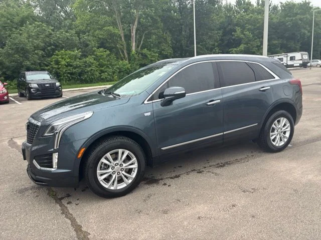 Used 2021 Cadillac XT5 Luxury with VIN 1GYKNAR43MZ108159 for sale in Kansas City