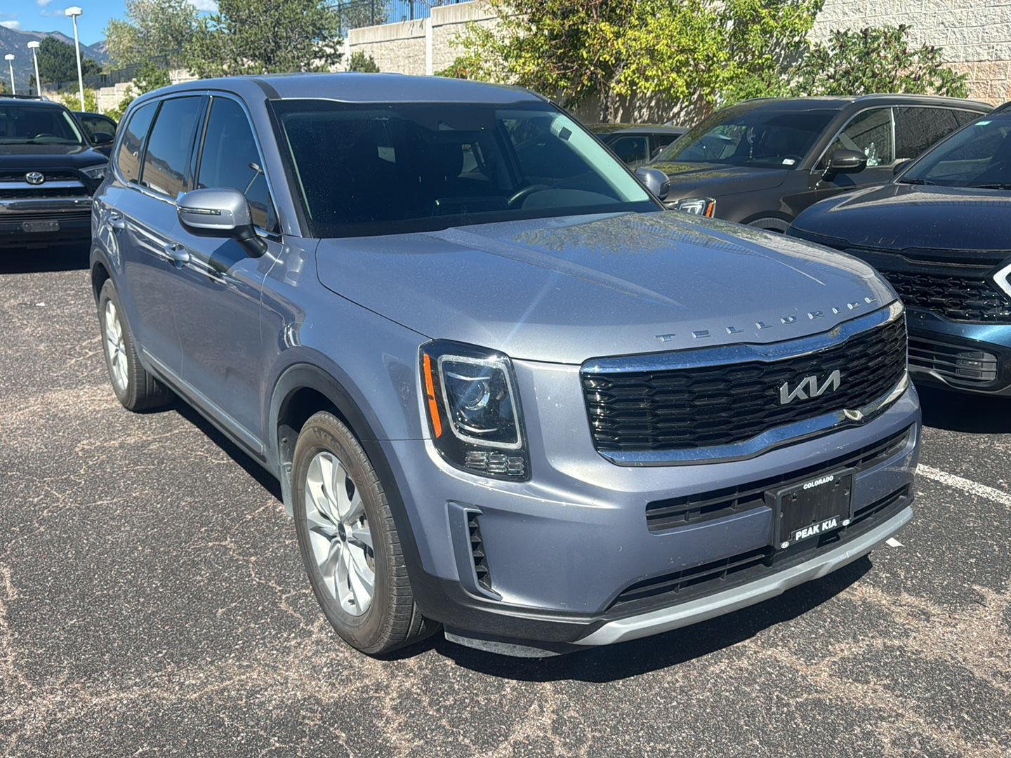 Used 2022 Everlasting Silver Kia LX image 2