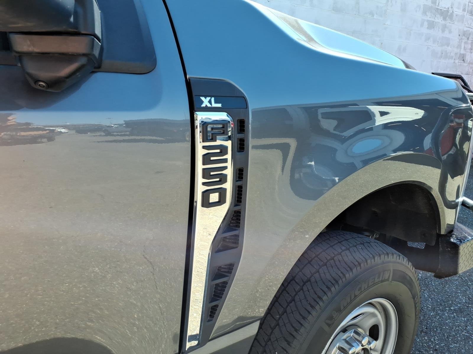 Used 2023 Gray Ford XL image 7